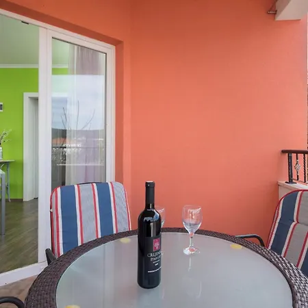 1 - Modern W Big Garden & Terrace W Sea View * Vinišće