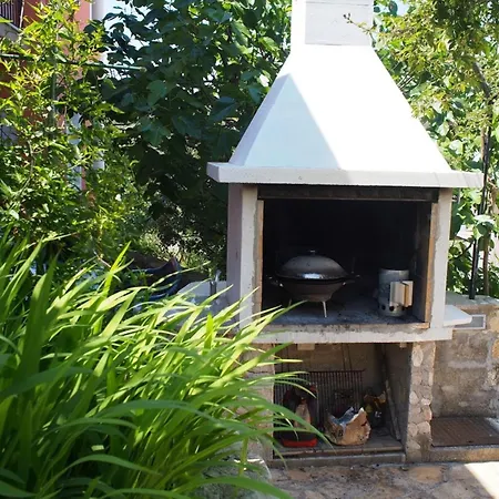 1 - Modern W Big Garden & Terrace W Sea View Lejlighed Vinišće