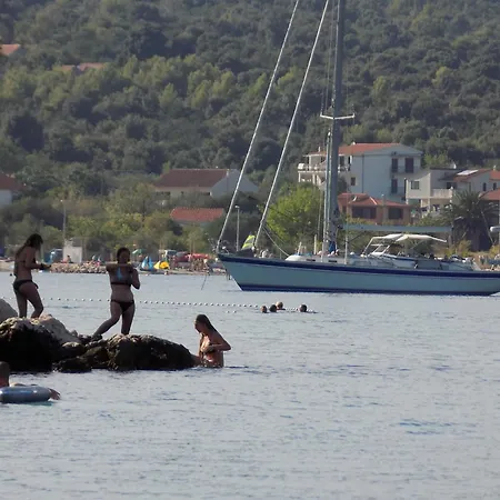 Lejlighed 1 - Modern W Big Garden & Terrace W Sea View