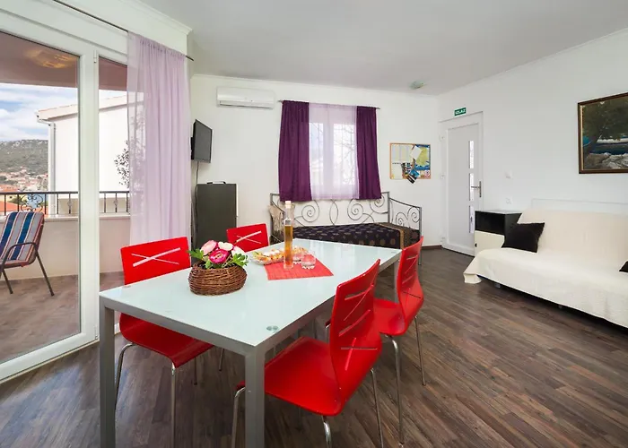 1 - Modern W Big Garden & Terrace W Sea View Lejlighed *