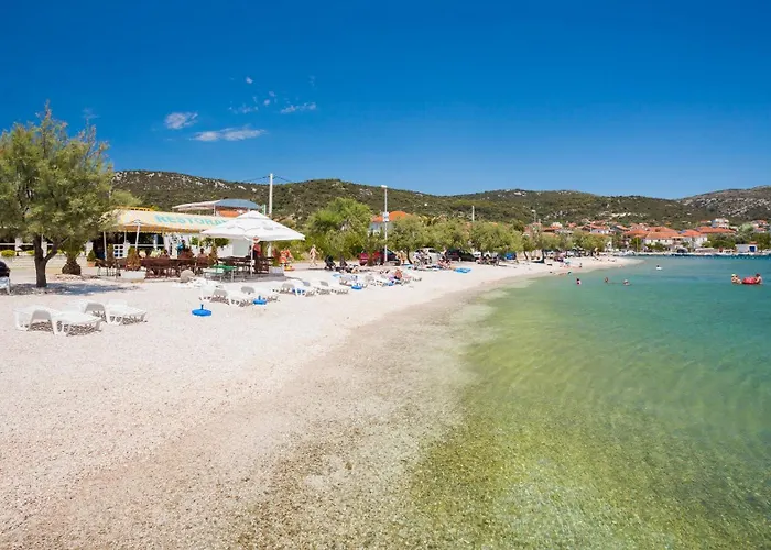 1 - Modern W Big Garden & Terrace W Sea View Lejlighed