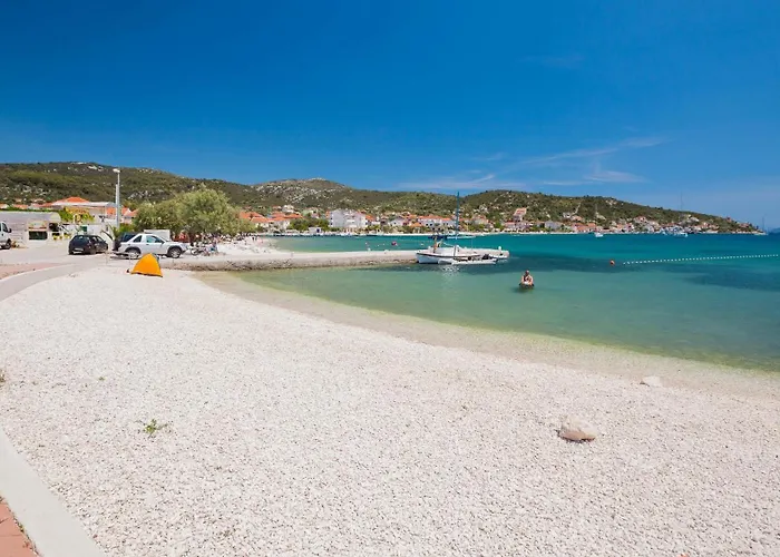 1 - Modern W Big Garden & Terrace W Sea View *