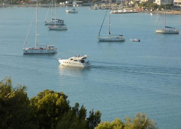 1 - Modern W Big Garden & Terrace W Sea View Vinišće
